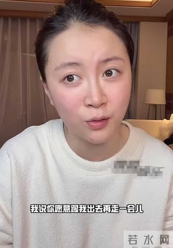 李嘉格官宣“姐弟恋”后续，前夫深夜发文已破防，评论区一片嘲讽