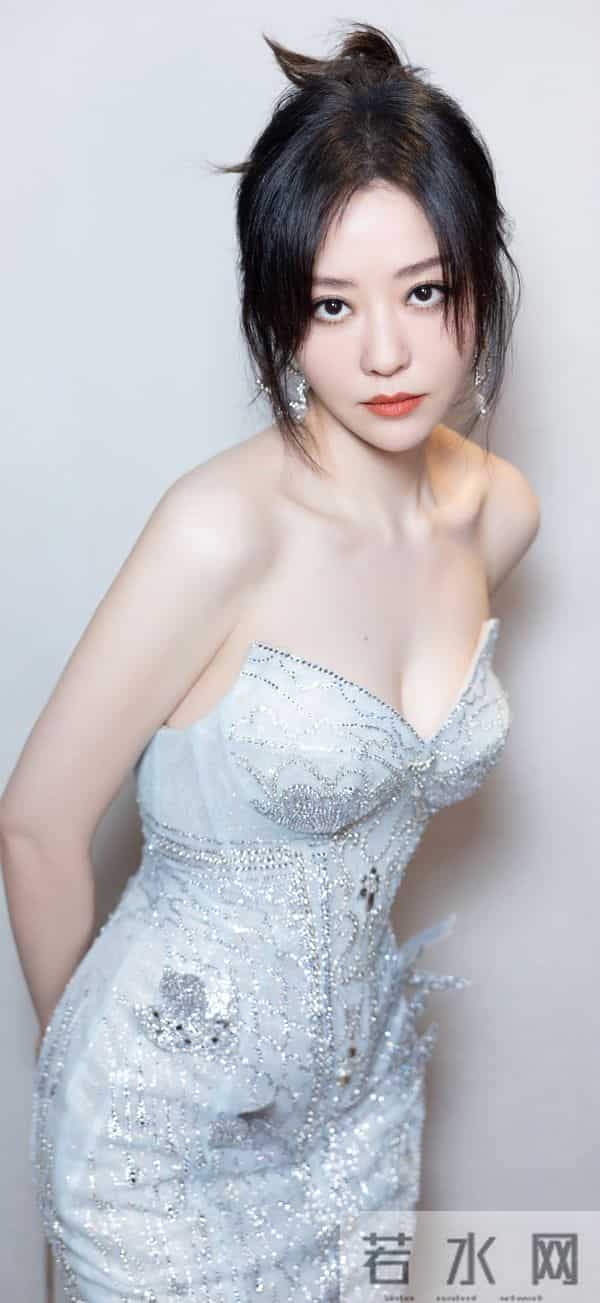 美女壁纸第2160期—张靓颖