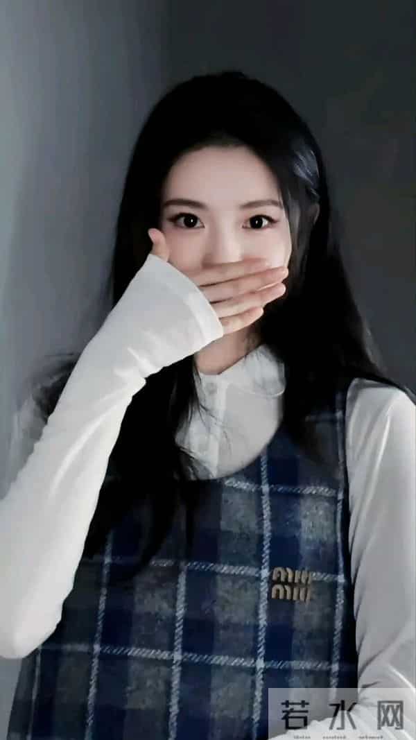 刘浩存这张脸,真的看100遍都不腻呀!