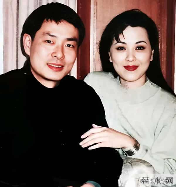 濮存昕现状：72岁不显老，女儿是大公司老板，外孙女开始为他争光