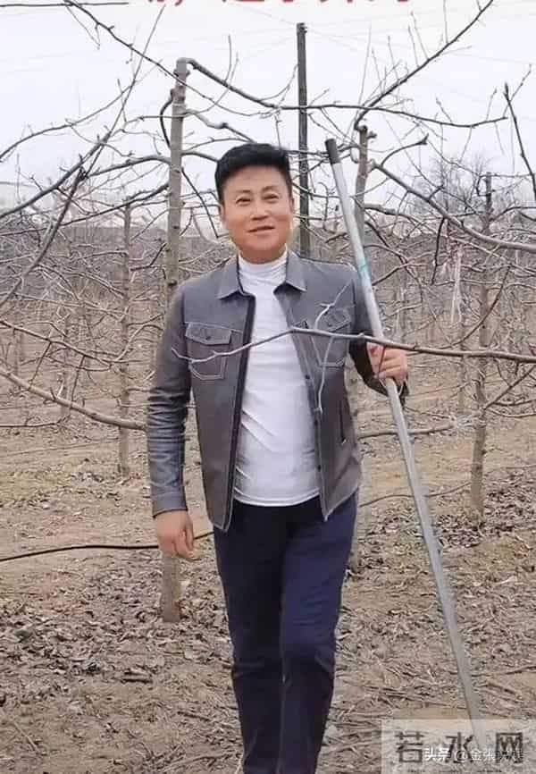 知名歌唱家耿为华，娶小20岁幼师，55岁二胎得女，还想拼三胎