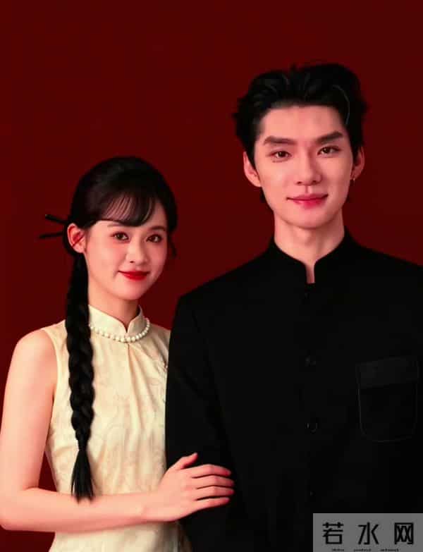 嗑疯了!翟一莹王译磊三搭民国剧《爱久见人心》开机即炸穿期待值