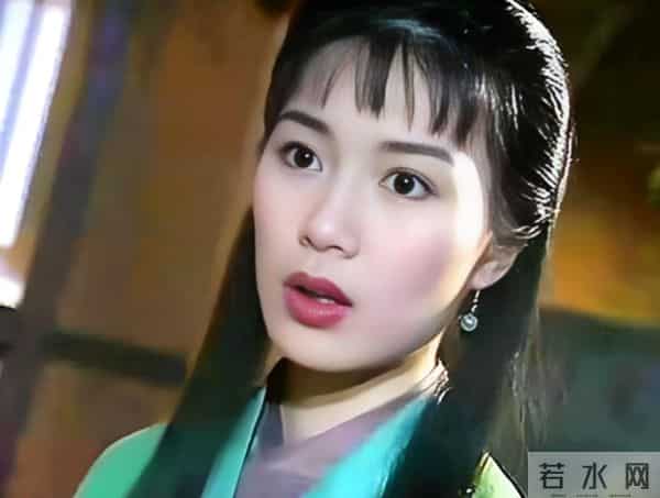 难怪黄衫女不会小龙女的武功，你看她母亲是谁，阳顶天说出了答案