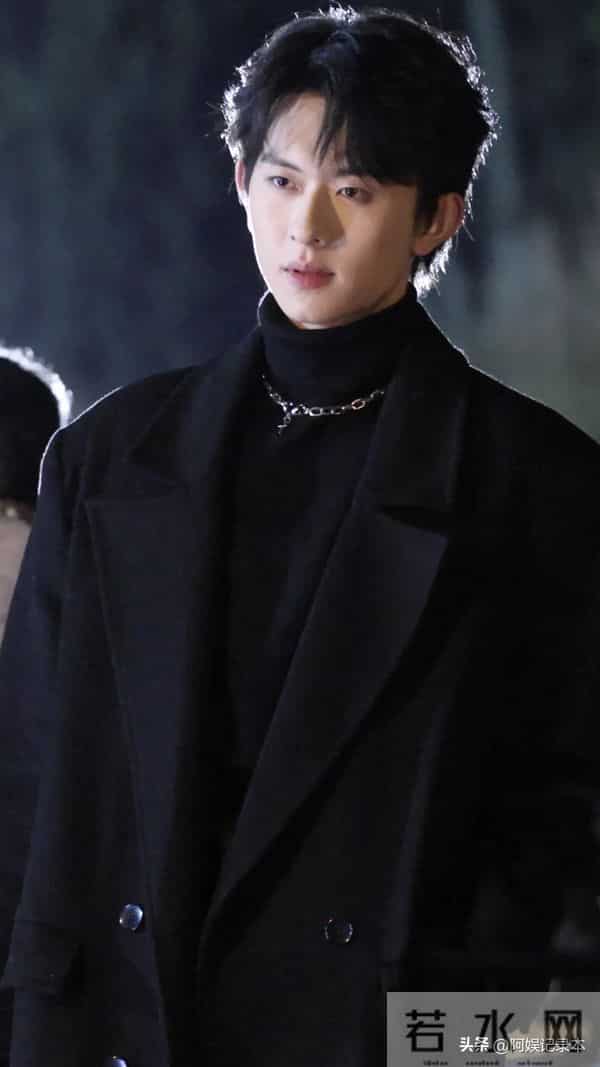 星光大赏官宣短剧演员，看看他们离了滤镜还有谁能看