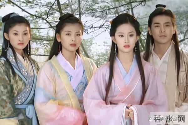 王语嫣为何瞧不上段誉?成年后才恍然大悟,王语嫣死磕慕容复。