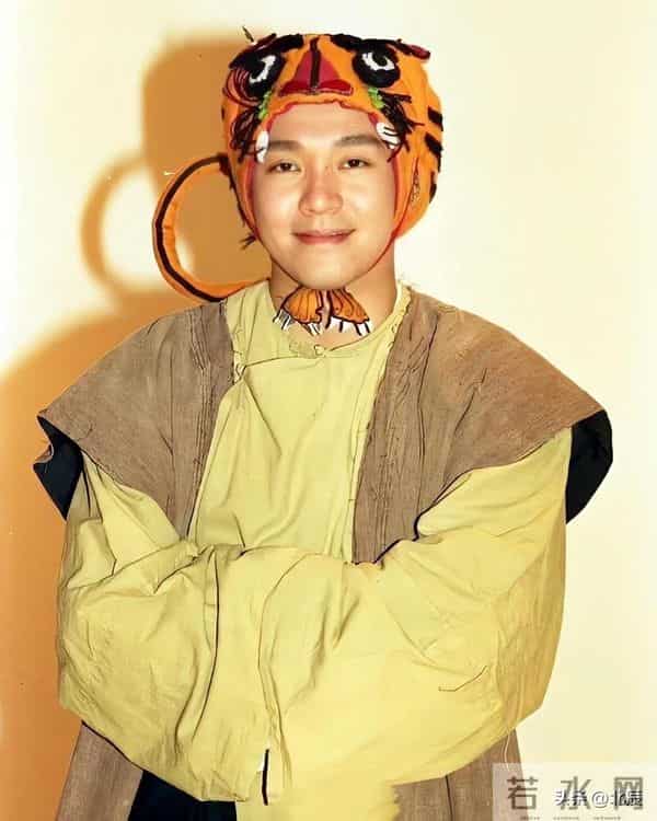 这波吃相太难看!《鹿鼎记》重映惨淡,观众:早不欠星爷电影票了