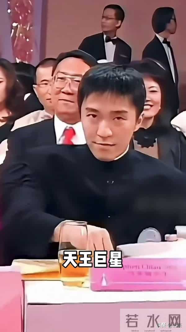 这波吃相太难看!《鹿鼎记》重映惨淡,观众:早不欠星爷电影票了