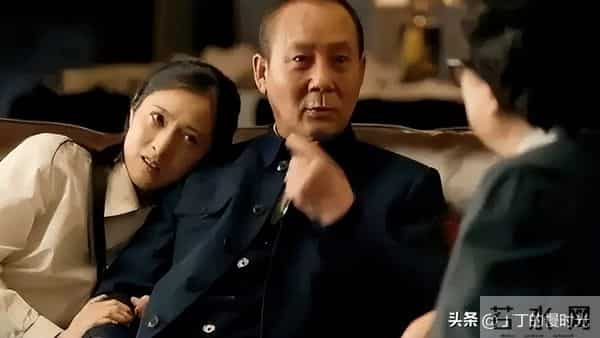 《人世间》两亲家多年不往来，真的是因蔡晓光引发？真相扎心了！