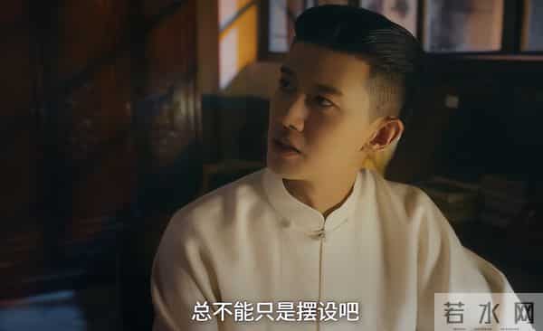 央视《风与潮》全国收视第二,连追3集,我想说:这年代大剧要爆