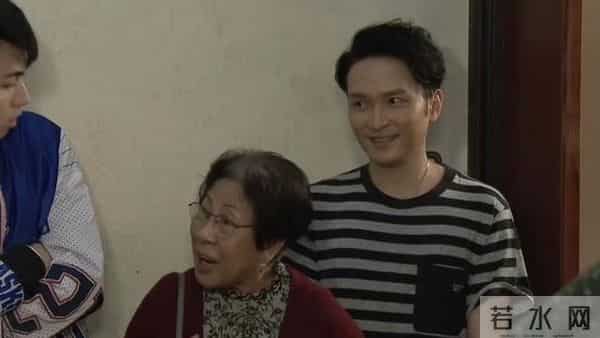 又走一个!TVB知名配角宣布离巢,曾因身高问题被大台拒之门外