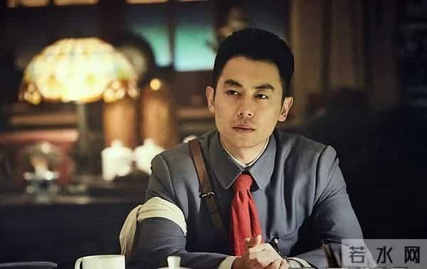 朱亚文,再次爆火,行走的荷尔蒙又杀回来了!