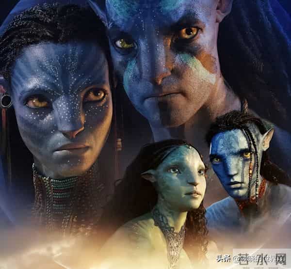 三亚红毯上有趣一幕,章子怡和导演交谈眉开眼笑,孙俪站边成陪衬