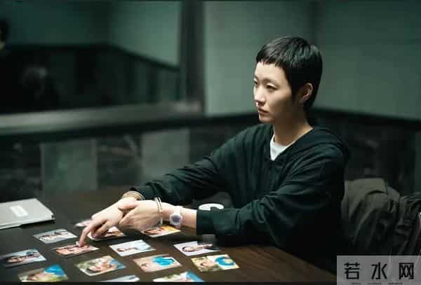 年末悬疑王炸!《认罪之罪》上线即爆:双影后飙戏,每集都有反转