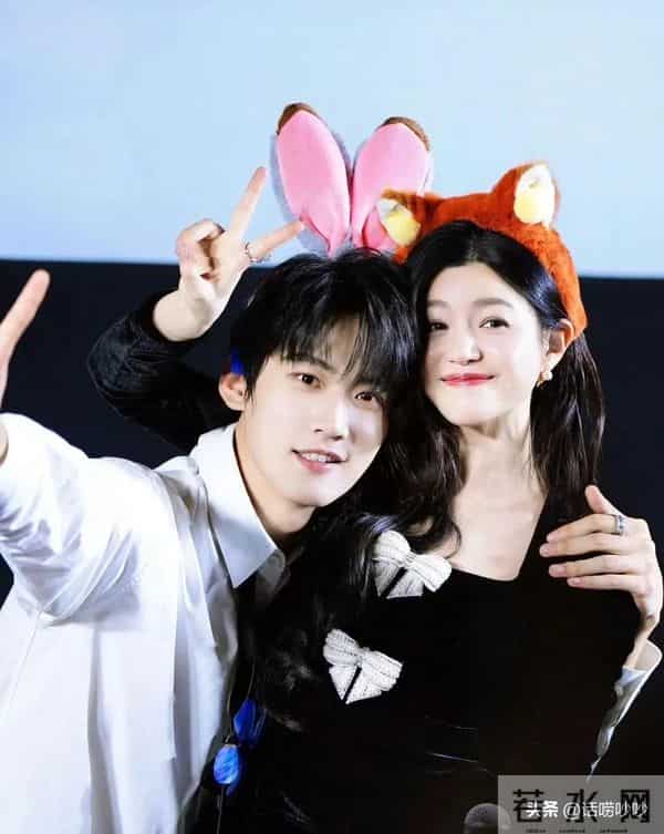 离婚后彻底放飞!陈妍希新剧爱上小20岁小鲜肉 陈晓大男主被抢风头