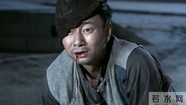 难怪她甩个帕子都那么好看,原来是学了七年的刀马旦!