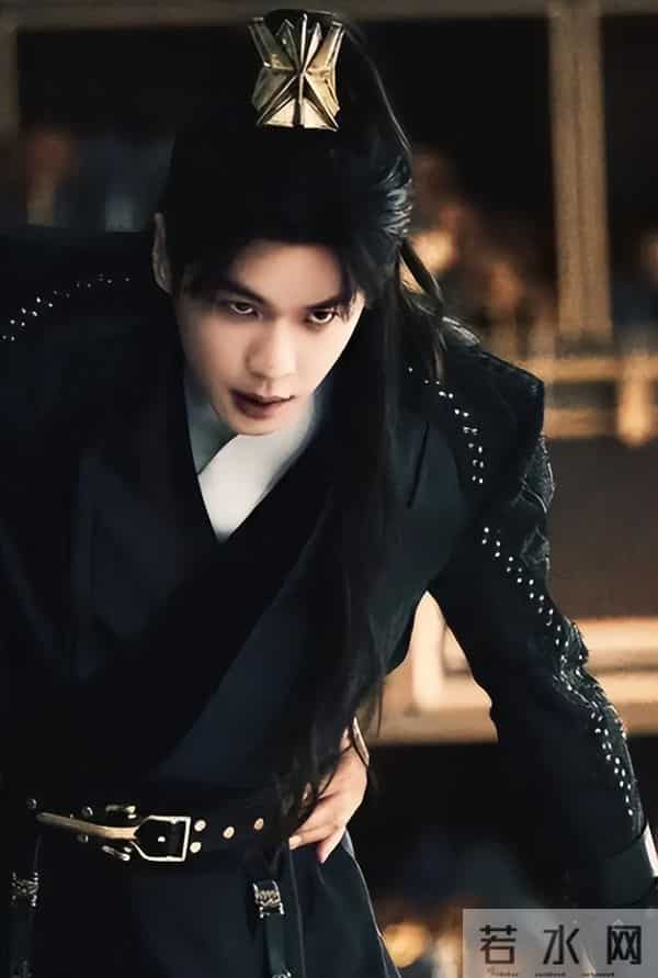 《庆余年》燕小乙之死：强行追杀范闲，被巴雷特一枪轰烂身体