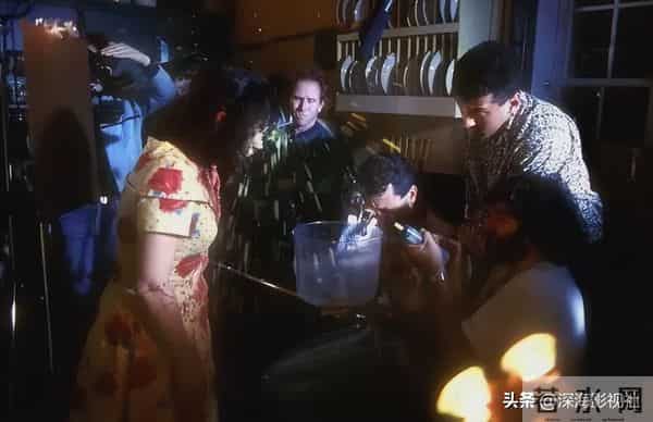 开局即是高潮的十大限制级电影，一口气看完真过瘾