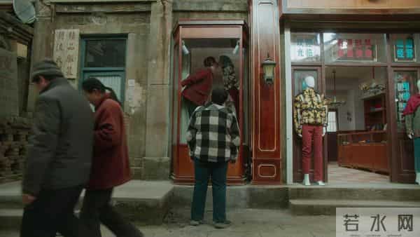 央八开播!年代喜剧《老舅》定档,看完阵容我想说:这剧要火