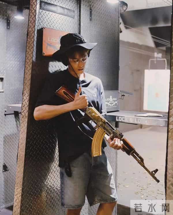 《空枪》回撤朱一龙大男主简介,檀健次粉丝腰板挺直了