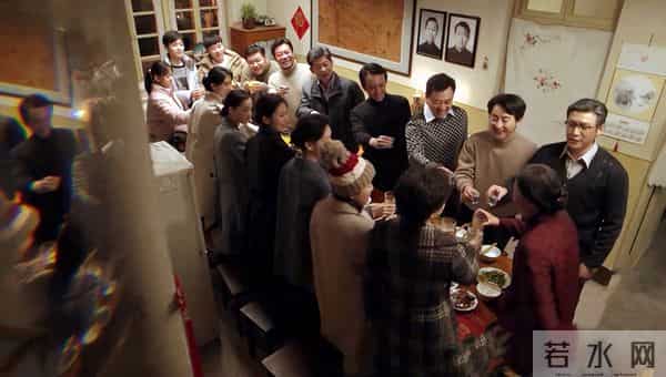 尴尬油腻、粗制滥造、穿帮离谱,2025这“四大烂剧”演都不演了!