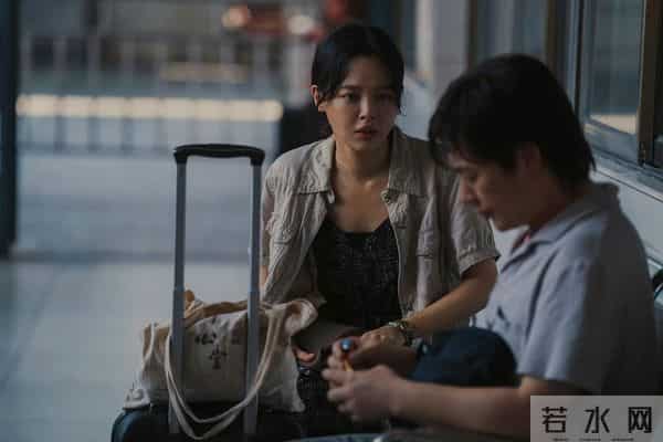 《日掛中天》深度解构标题的三个维度与三层含义,推荐收藏!