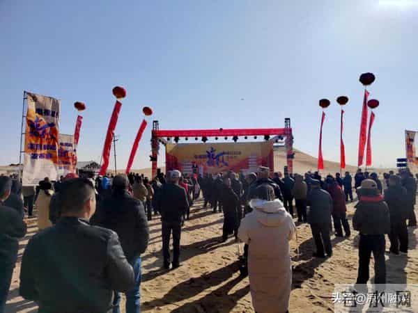 电视剧《花相似》项目在武威沙漠景区启动厚道甘肃