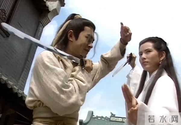 难怪黄衫女不会小龙女的武功，你看她母亲是谁，阳顶天说出了答案