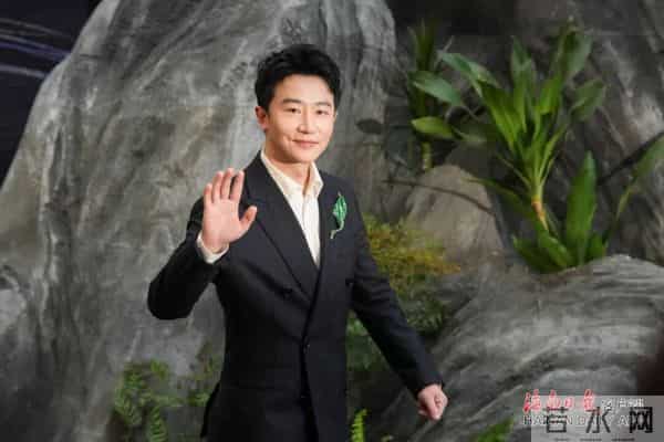 卡梅隆、佐伊·索尔达娜、章子怡、邓超、孙俪、黄轩亮相！《阿凡达3》首映礼在三亚举行