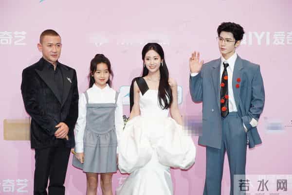 聂远发文支持11岁女儿新剧:遥祝聂子一老师