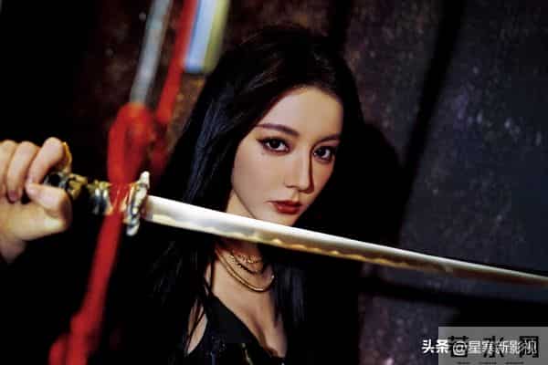 事实证明,发狂和失忆的聂九罗,才是迪丽热巴的演技高光!