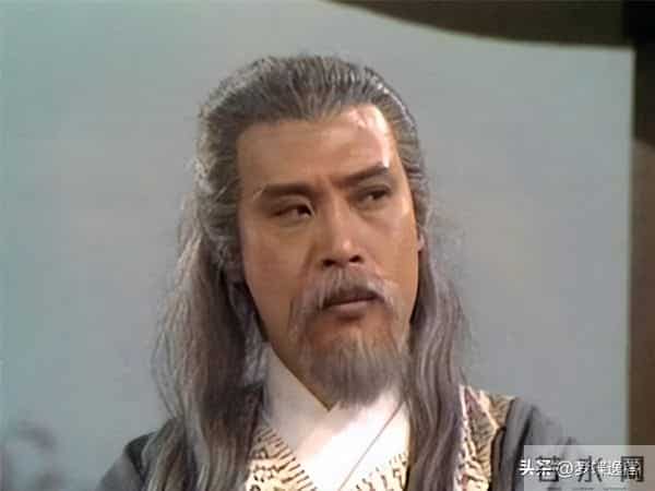 别贬低江南七怪了,整个射雕中能赢江南七怪联手的不会超过八个人