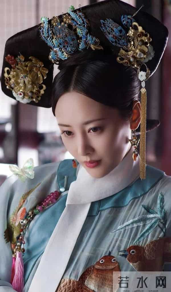 杀疯了!李纯《大生意人》含笑拔枪 火了,这才是疯批美人天花板!