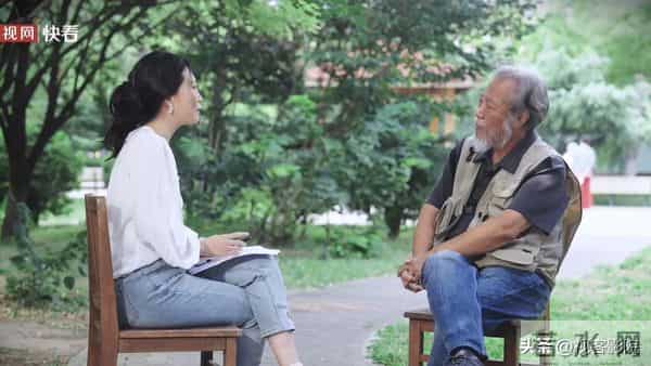 《潜伏》演技天花板,他却用十几年的“逃离”吴站长