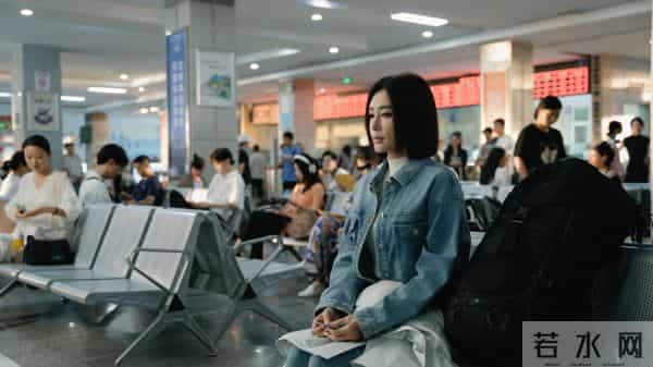 秦岚阿姨今日份剧照，风采迷人