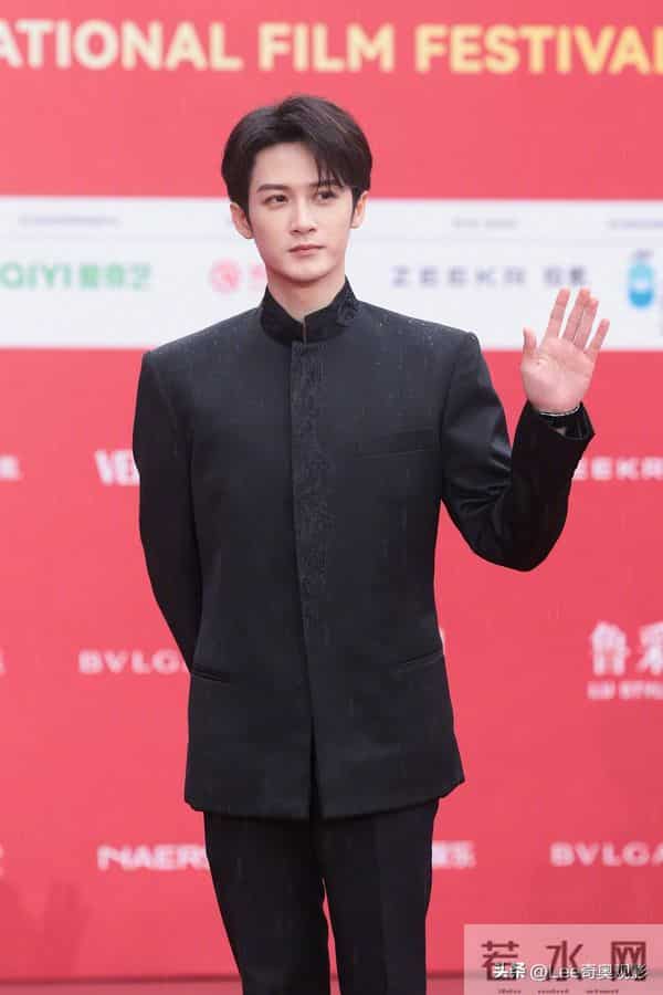 电影《空枪》官宣阵容 朱一龙 檀健次 梁家辉 卫诗雅等主演