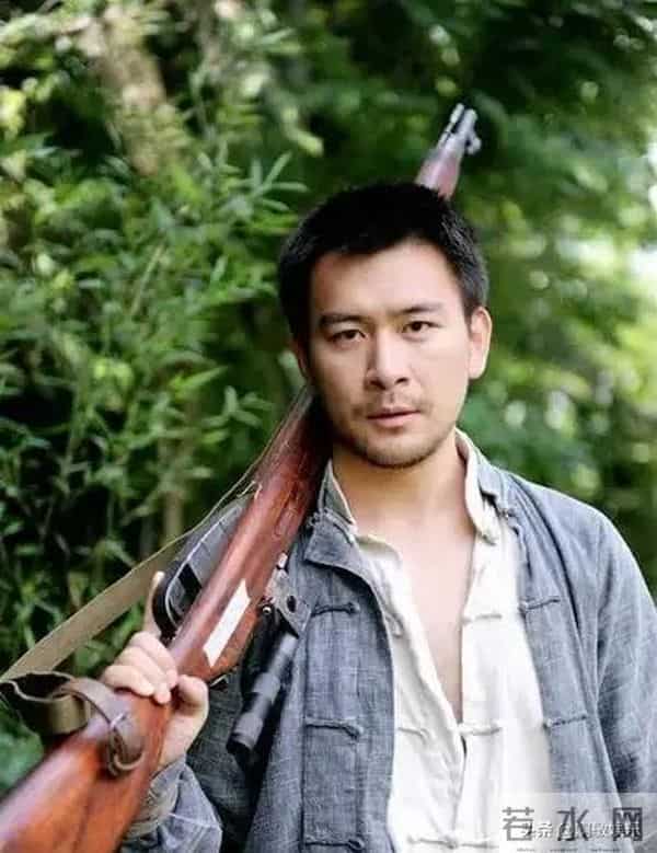 43岁徐僧凭《大生意人》爆红！你认得脸却叫不出名？