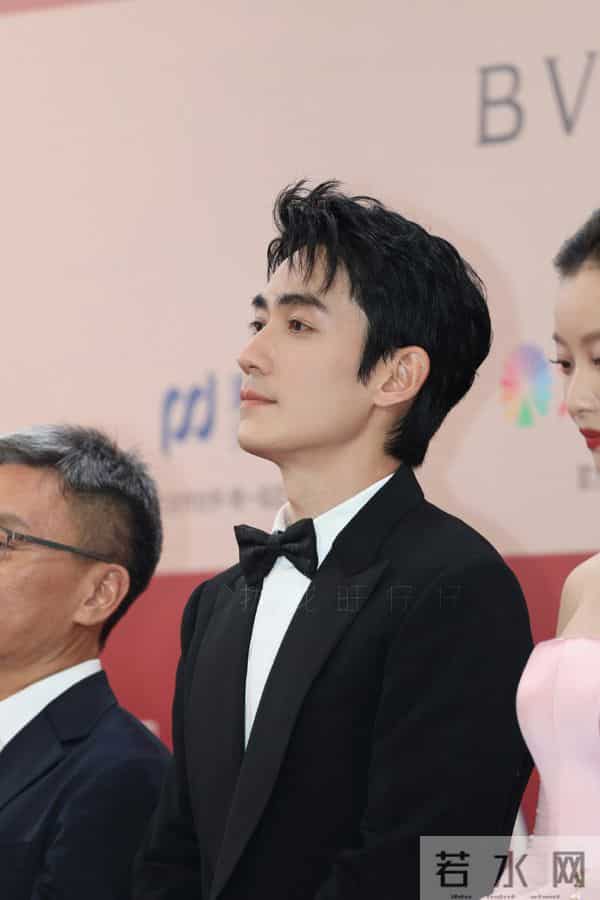 内娱狂喜！朱一龙檀健次首搭《空枪》，正邪对决