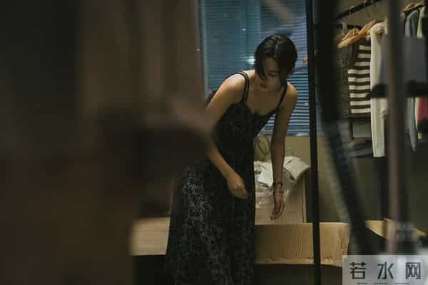 《日掛中天》深度解构标题的三个维度与三层含义,推荐收藏!