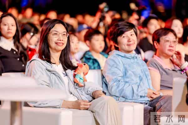 第七届海南岛国际电影节闭幕!金椰奖全名单→