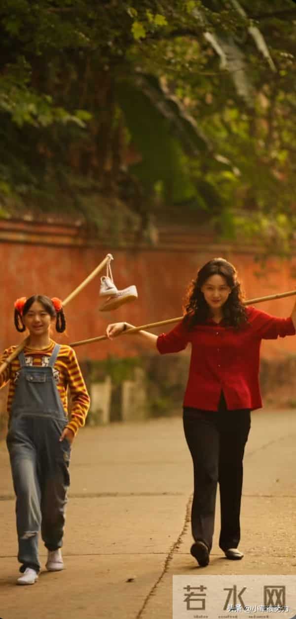 红果短剧太魔幻12部新剧干不过1部续作300万和1亿差的不只是数字