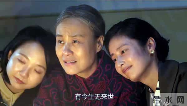 尴尬油腻、粗制滥造、穿帮离谱,2025这“四大烂剧”演都不演了!