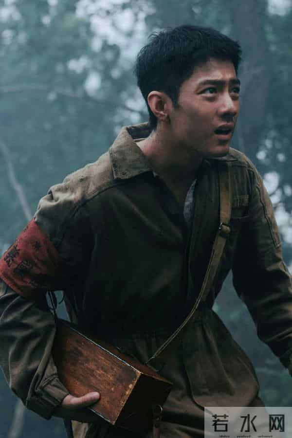 肖战因长相被导演质疑险些失去莫得闲角色,一个镜头改变孔笙想法