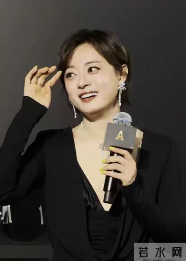 阿凡达首映礼名场面!章子怡亮片珠宝堆砌,孙俪低调美出圈