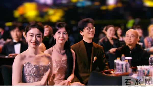 人人都能拿奖的尖叫之夜 唐诡主演却坐了一晚上冷板凳 内娱真的完了