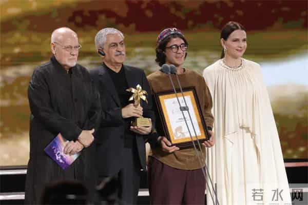 第七届海南岛国际电影节闭幕!李鸿其《我是全世界最幸福的宝贝》获奖