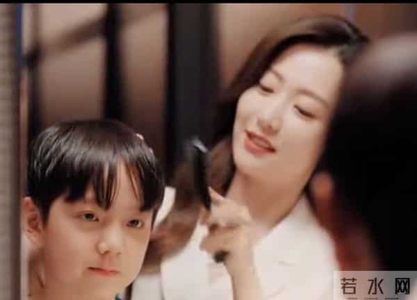 《亦舞之城》温佩妍拒五百万封口费，交证据终挣脱替身命运。