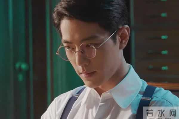 央视《风与潮》全国收视第二,连追3集,我想说:这年代大剧要爆