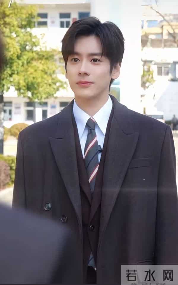 《你是迟来的欢喜》开播1小时弹幕刷屏，双向暗恋太真甜宠剧不尬