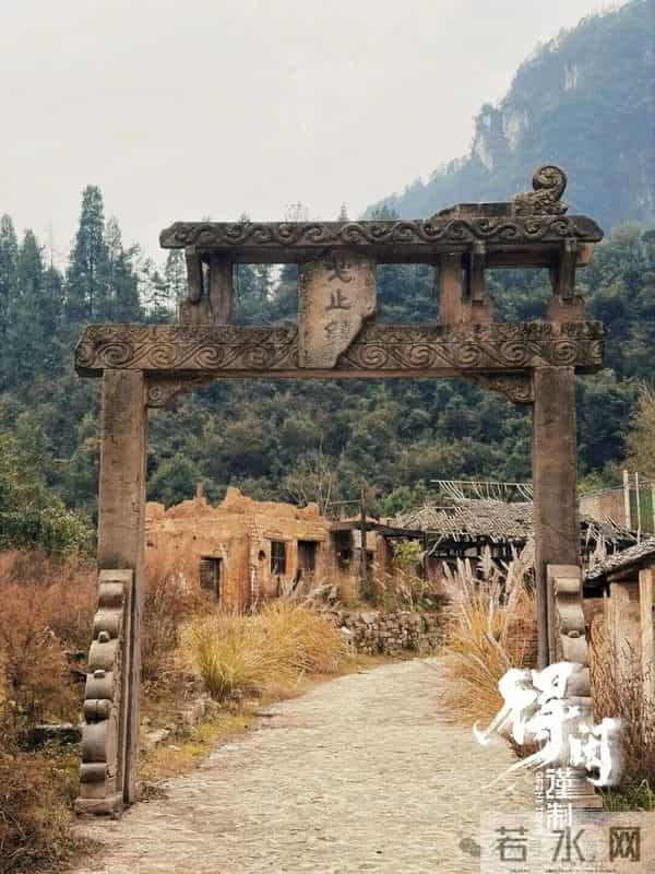 热映电影《得闲谨制》在长阳木桥溪拍摄,那里曾发生对日激烈作战