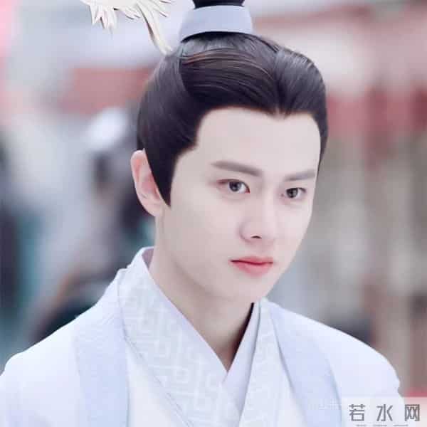 任嘉伦古装剧有点“看不下去”,幸亏有部永恒的白月光百刷不厌!